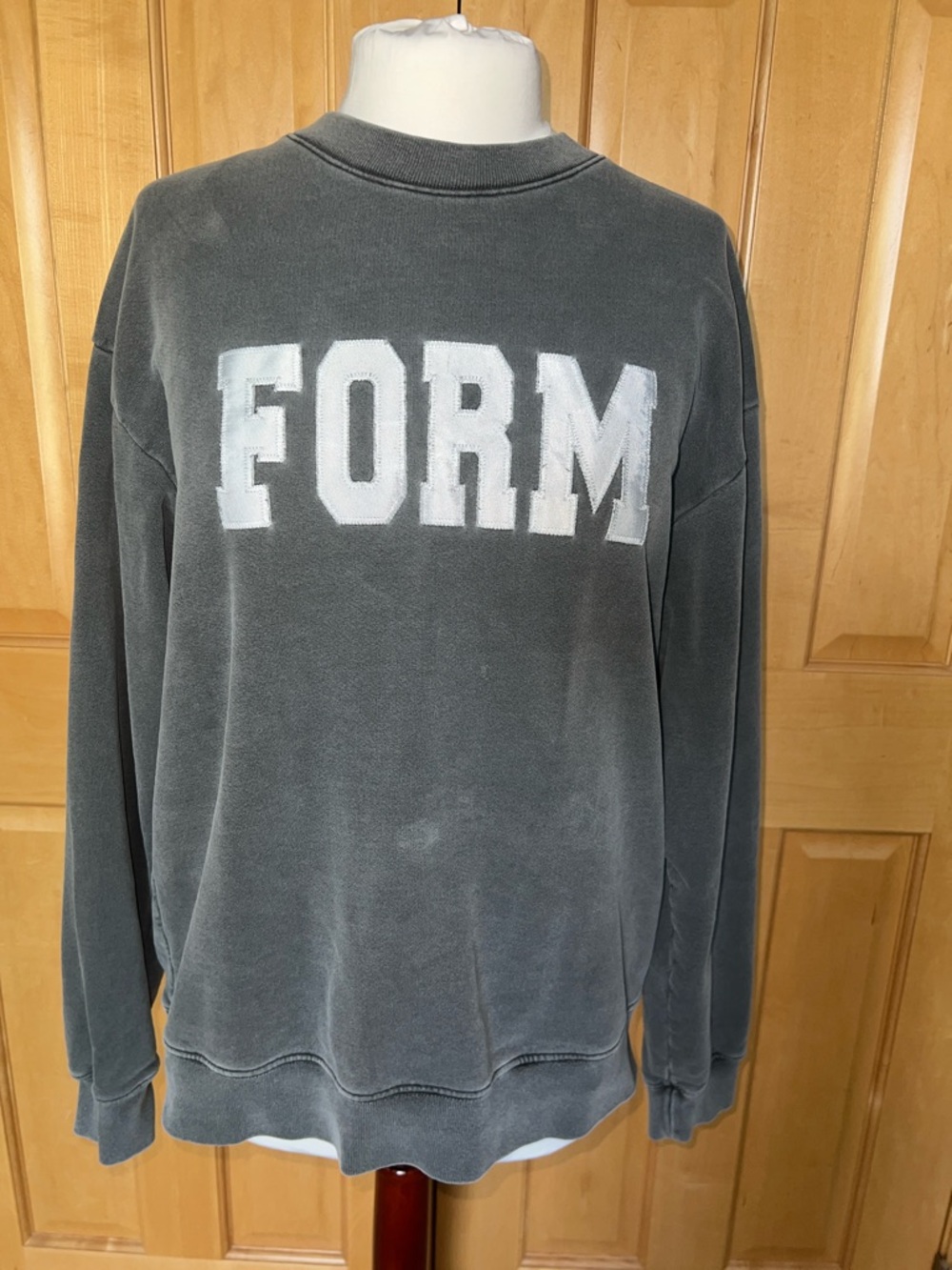 FORM Graphic Crewneck Sweatshirt - Gray